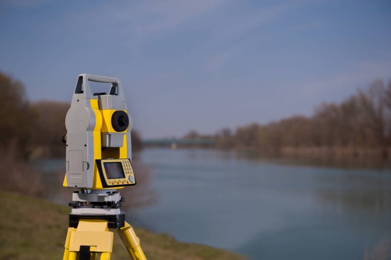 Hydrographic Surveys vs. Bathymetric Surveys: A Deep Dive into Surveying Methods and Their Applications 